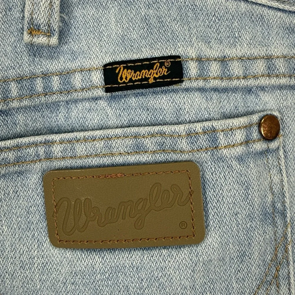 Wrangler Cowboy Cut Slim Fit Jeans Bleach Wash Model 1013MWZGH Mens Size 35 x 32